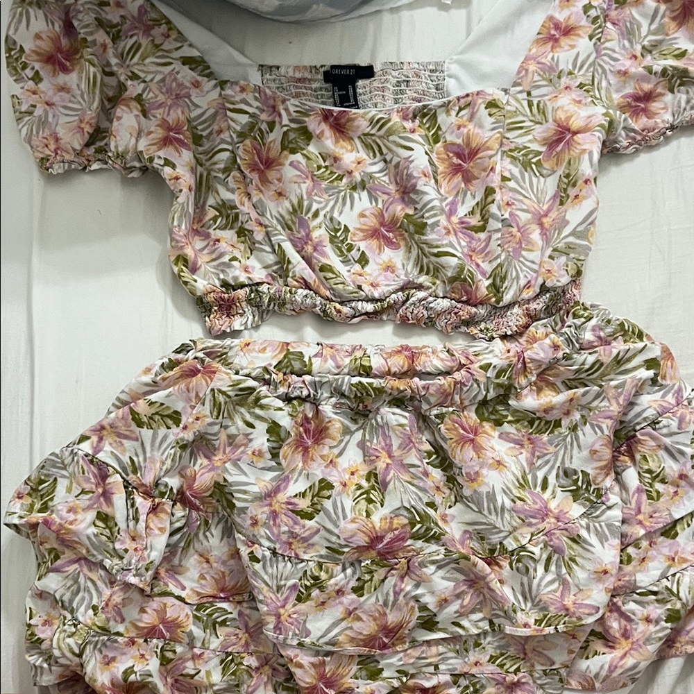 Forever 21 Floral Puff Sleeve Blouse - Pink and Green
